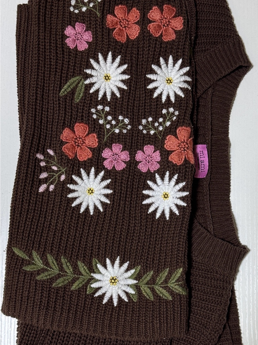 Francesca's Collections Brown Floral Embroidered V-Neck Sweater